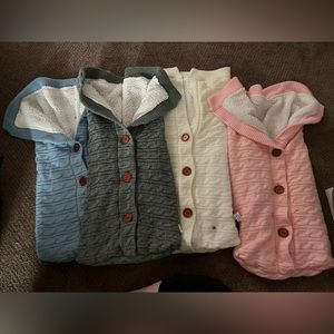 *4* infant swaddle blankets